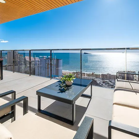 Sunset Waves 18-35 Poniente *