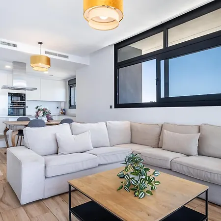 Sunset Waves 18-35 Poniente Benidorm