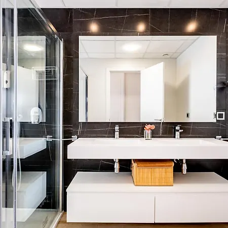 Sunset Waves 18-35 Poniente بينايدورم