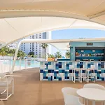 Sunset Waves 18-35 Poniente 아파트