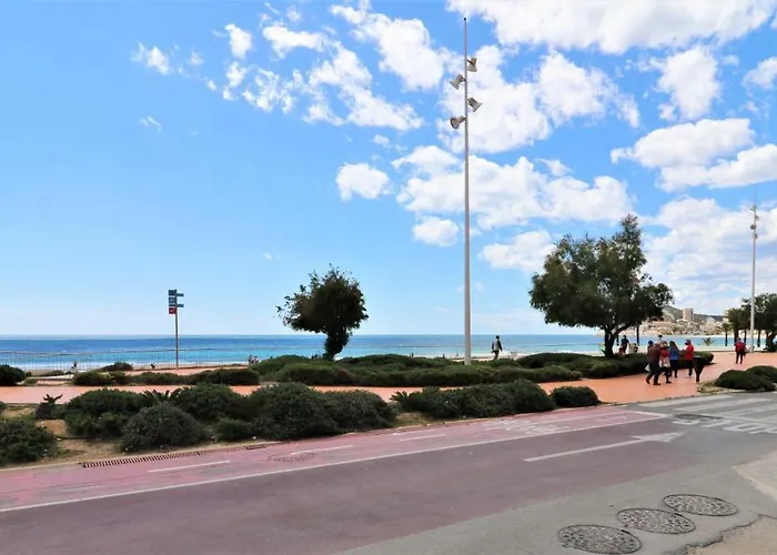 Sunset Waves 18-35 Poniente Бенидорм