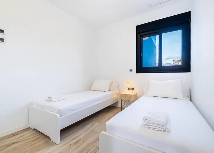 Апартаменты Sunset Waves 18-35 Poniente *