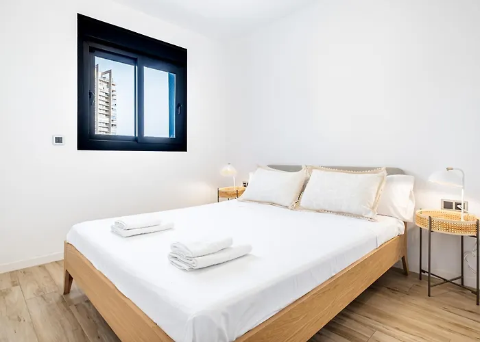 Апартаменты Sunset Waves 18-35 Poniente Бенидорм