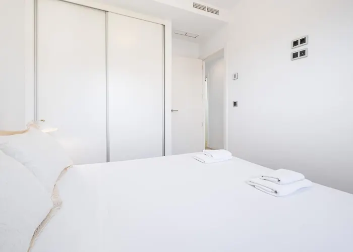 Sunset Waves 18-35 Poniente Апартаменты *