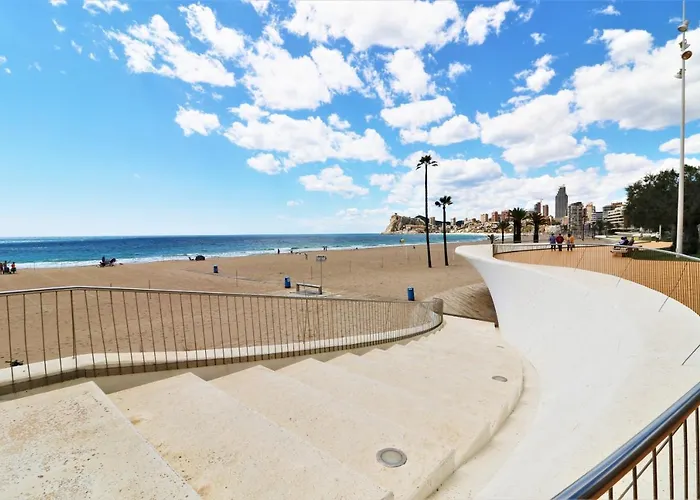 Apartman Sunset Waves 18-35 Poniente *